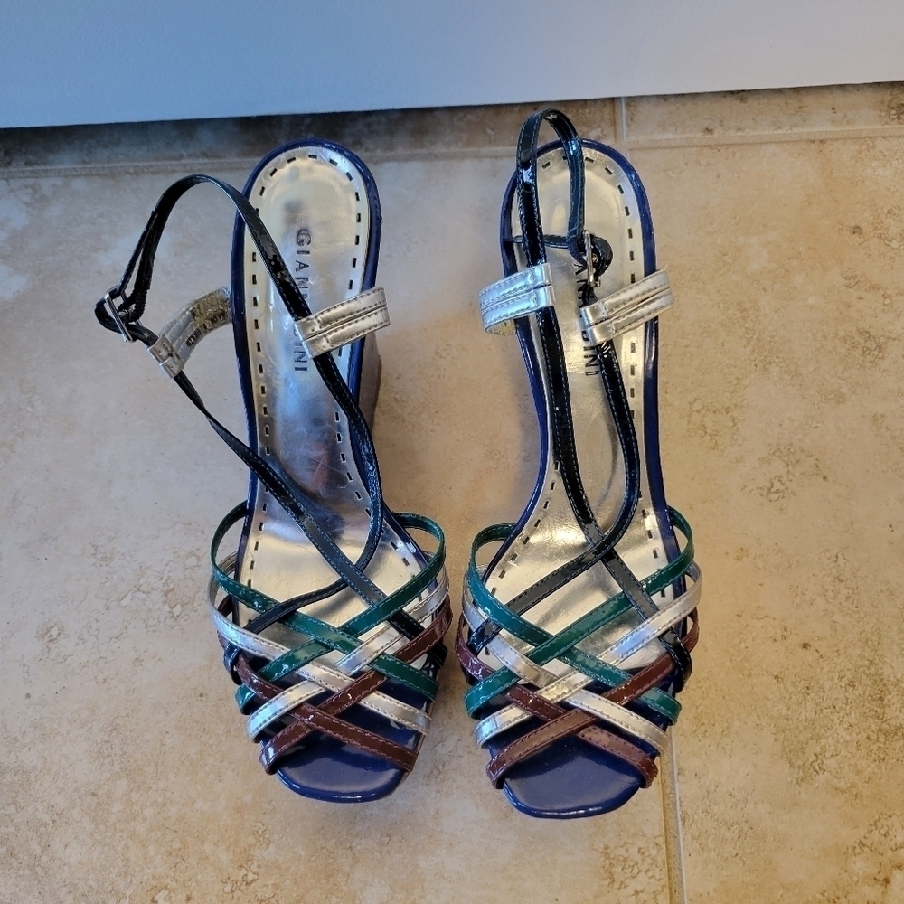 Woman Gianni Bini Wedges